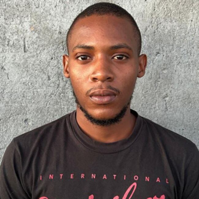 Portrait of Tsireledzo Eric Nchabeleng